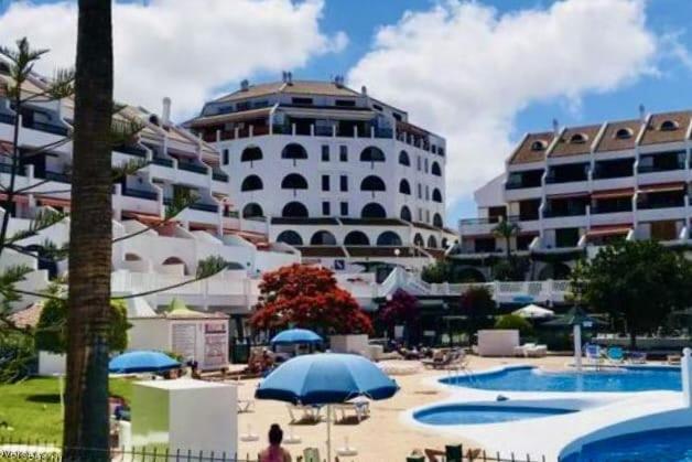 Penthouse Las Americas First Line De Lux Арона Екстериор снимка