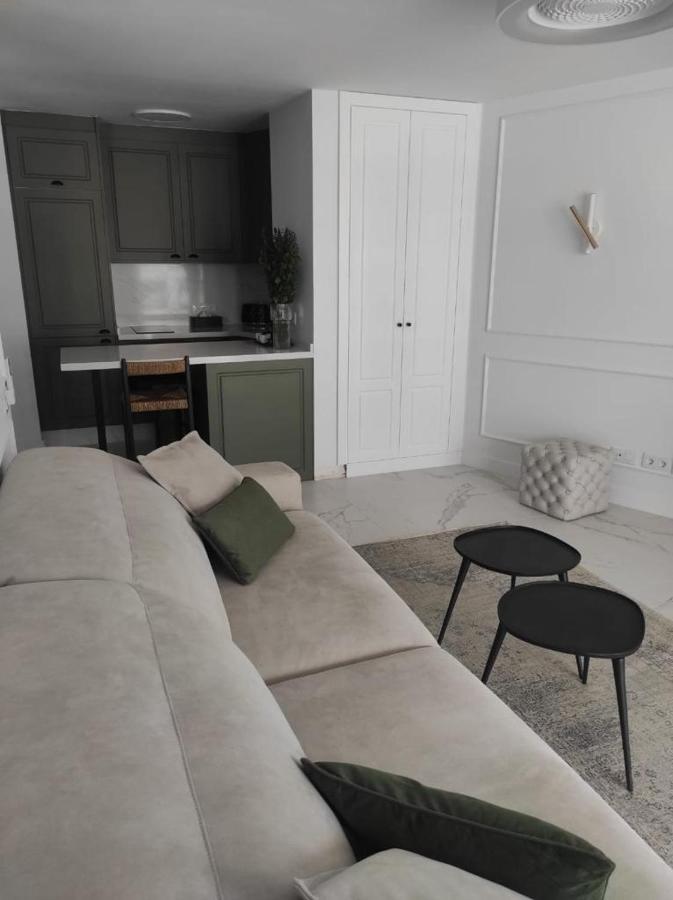 Penthouse Las Americas First Line De Lux Арона Екстериор снимка